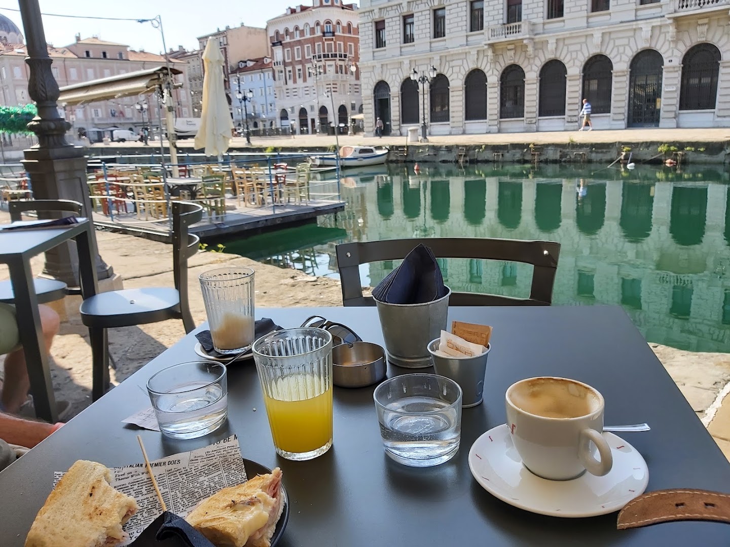 040 Social Food, Trieste