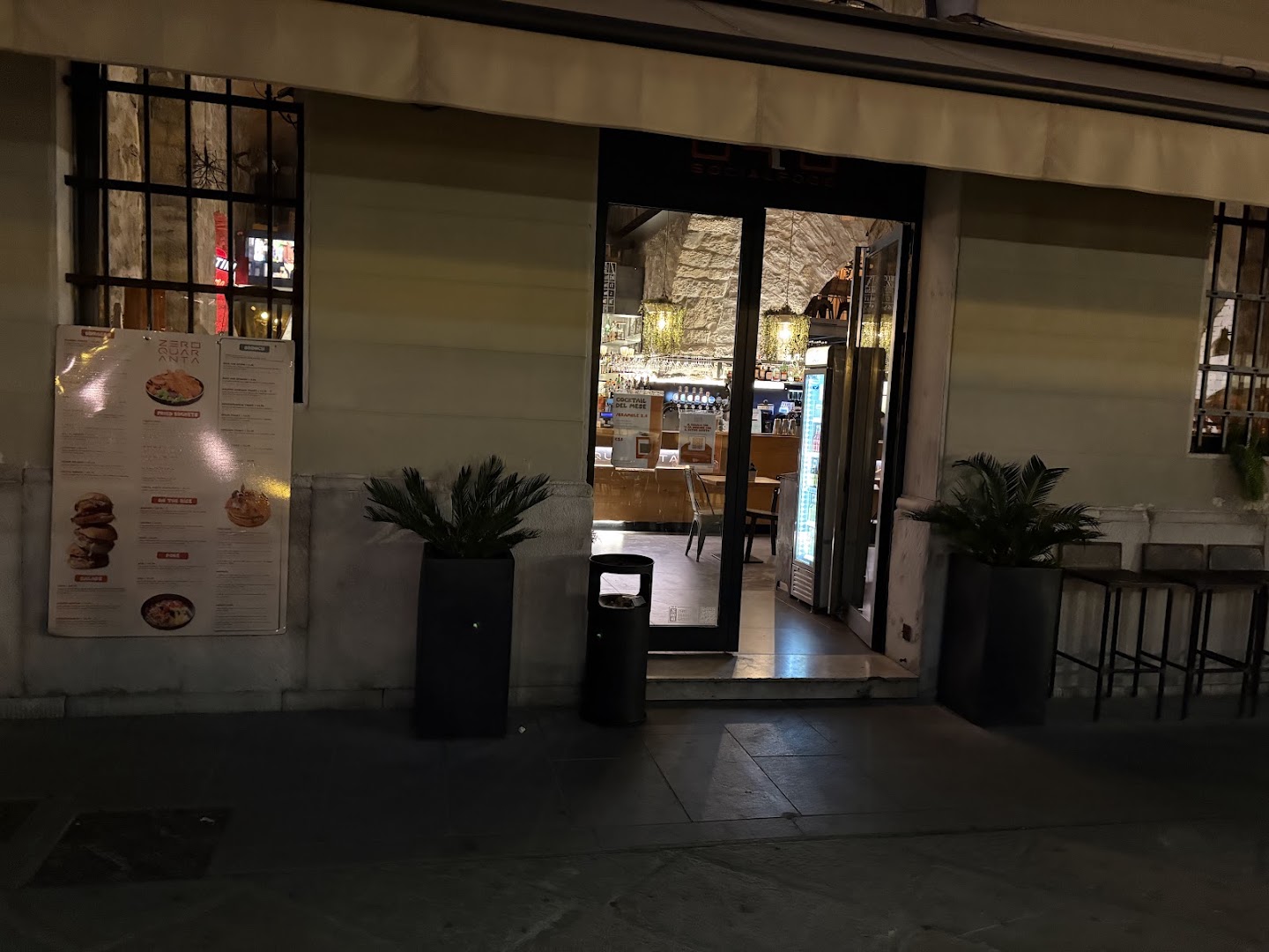 040 Social Food