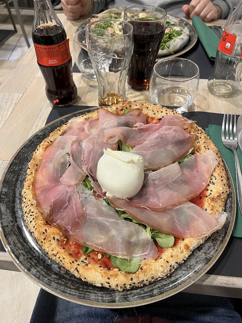 110 & Pizza