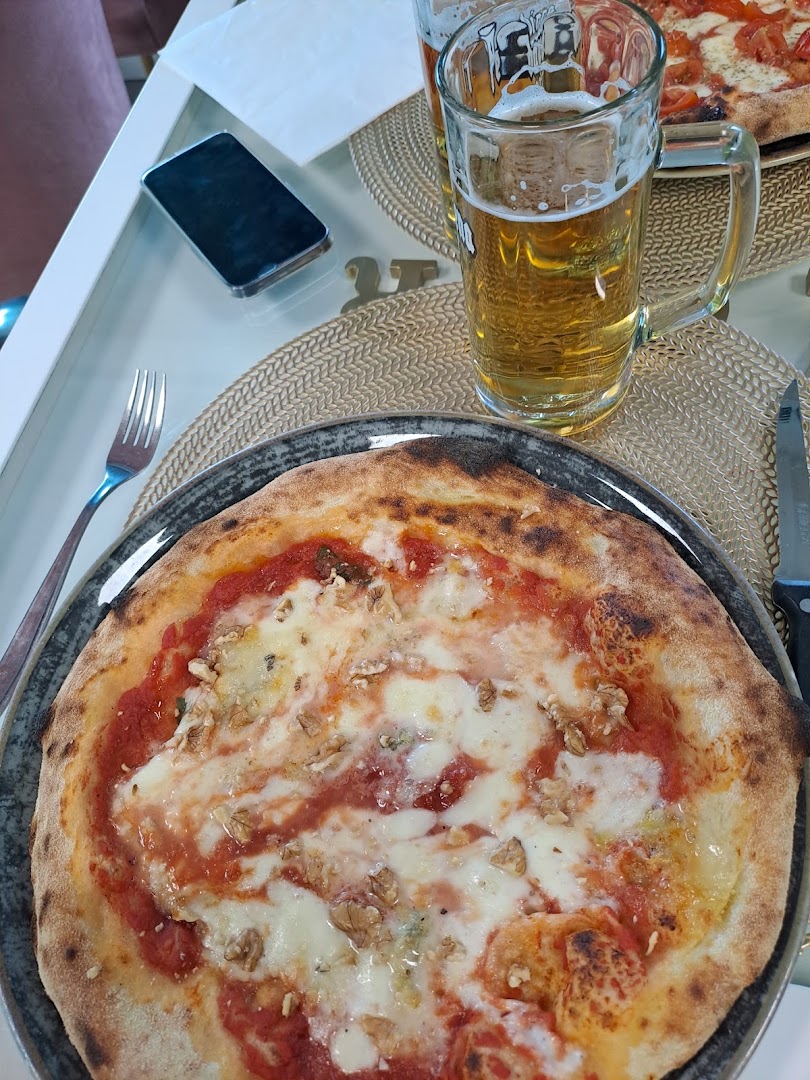 111 Bar & Pizzeria napoletana