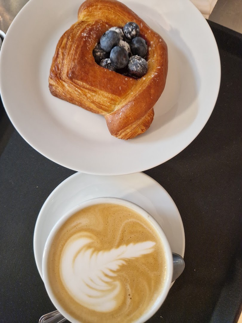 142 Restaurant & Café Bistrot
