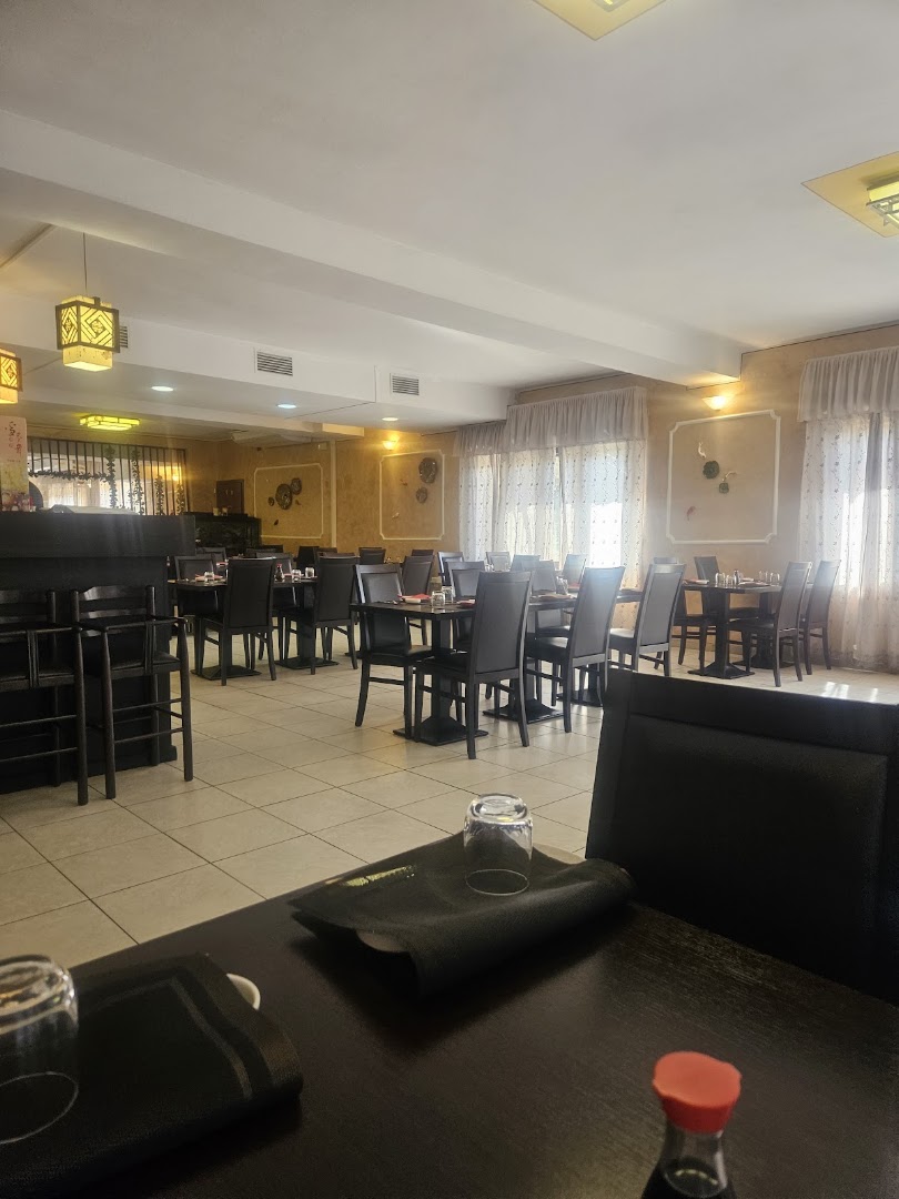 1688 Famous Fusion 2 - Ristorante cinese & sushi