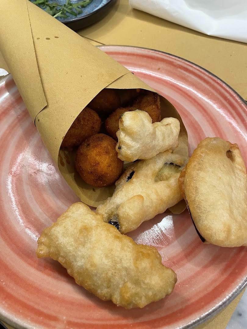 1947 Pizza Fritta Napoli