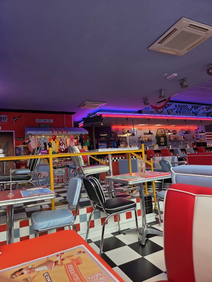 1950 American Diner - PONTEDERA