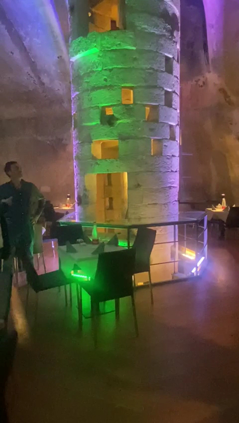 19a Buca Ristorante, Pizzeria, Lounge Bar