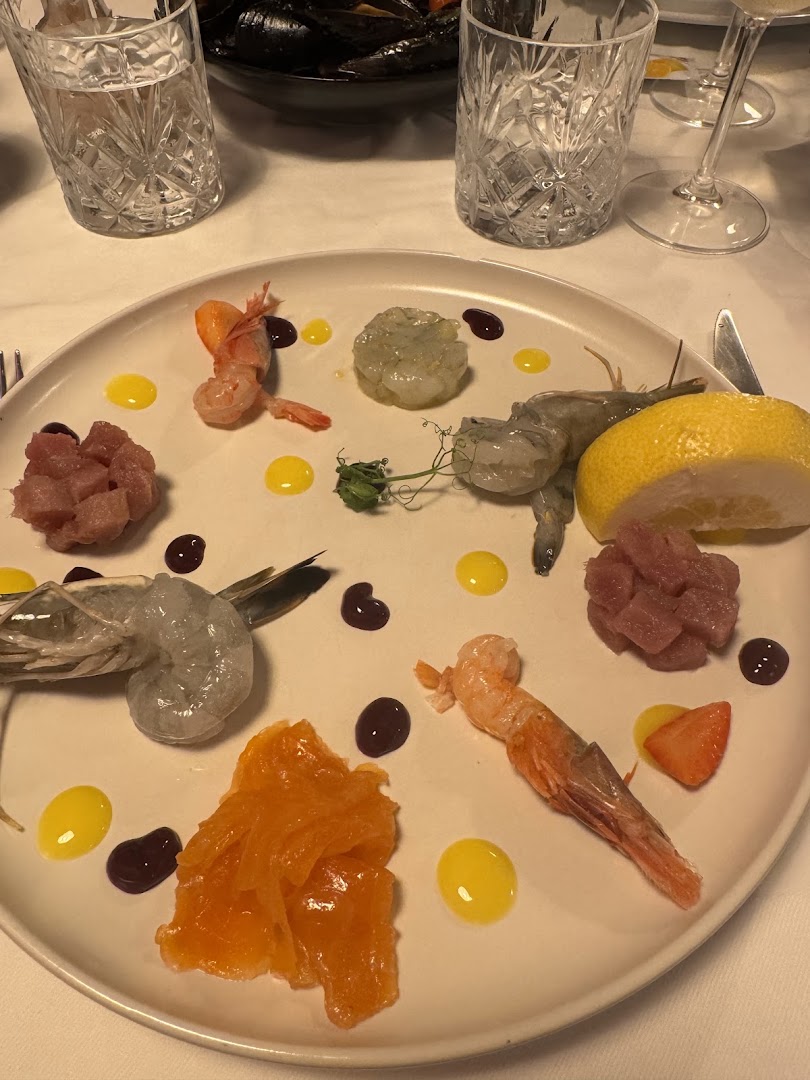 2 f cantinone bistrot, Genova