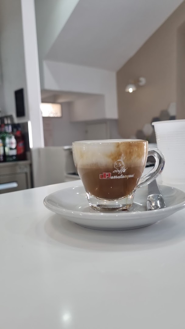 3.0 Coffee and Tobacco - Piscitelli