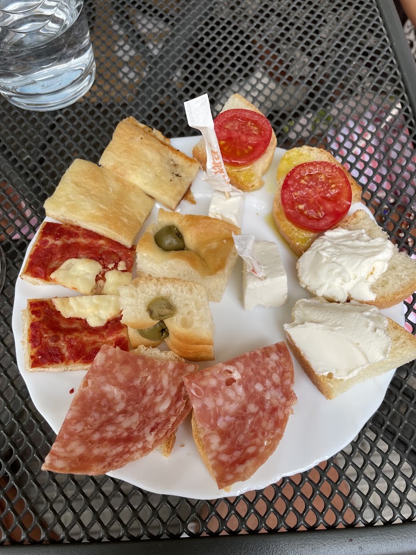3 Bicchieri Bistro’, Asti