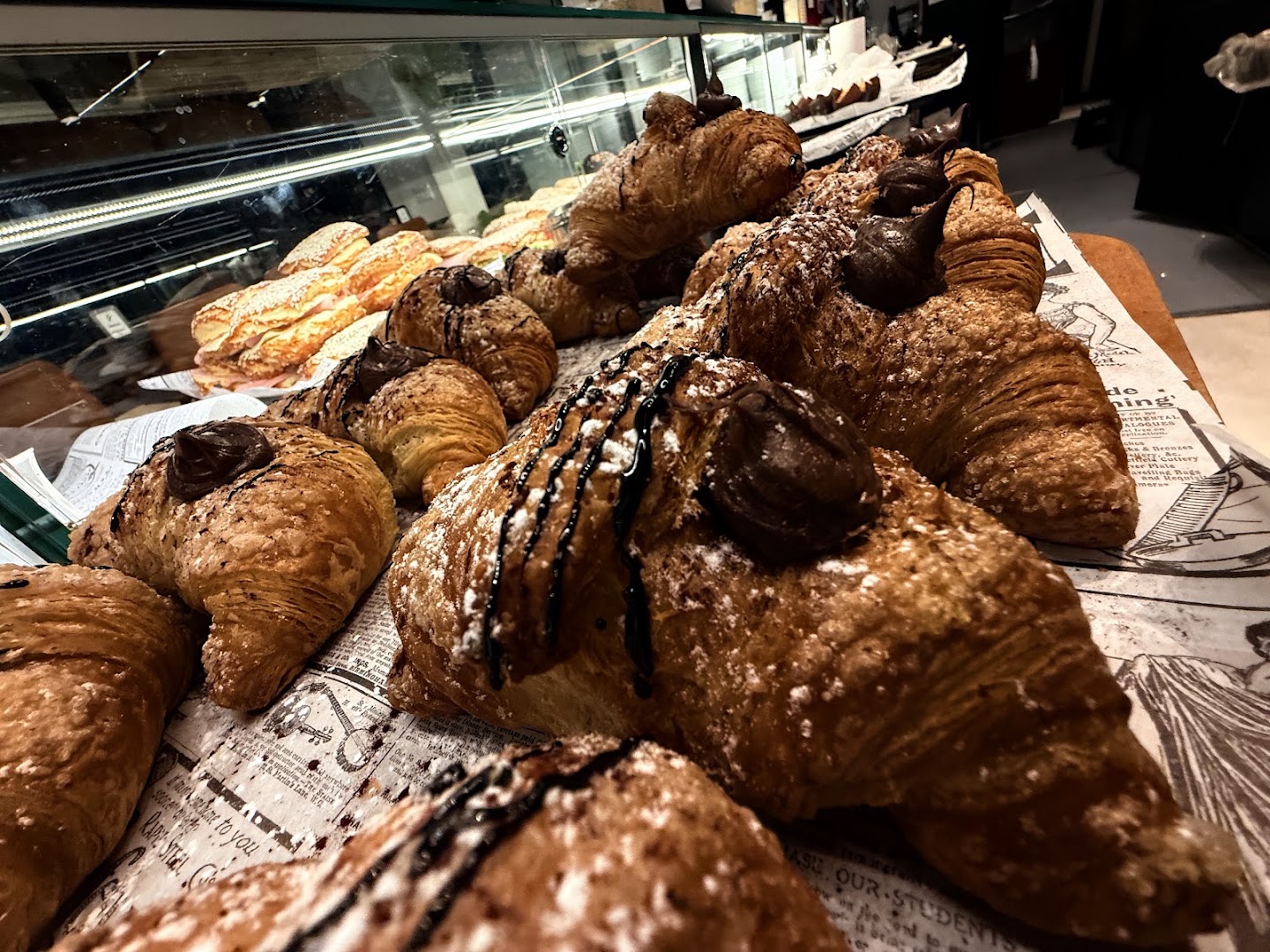 365 Bakery & Pizza