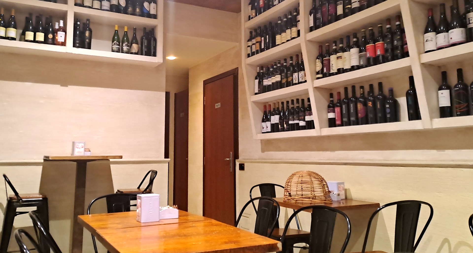 41 Wine Bar & More