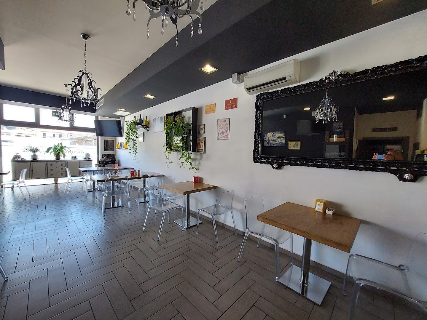 55 Mq Cafe' e Bistrot