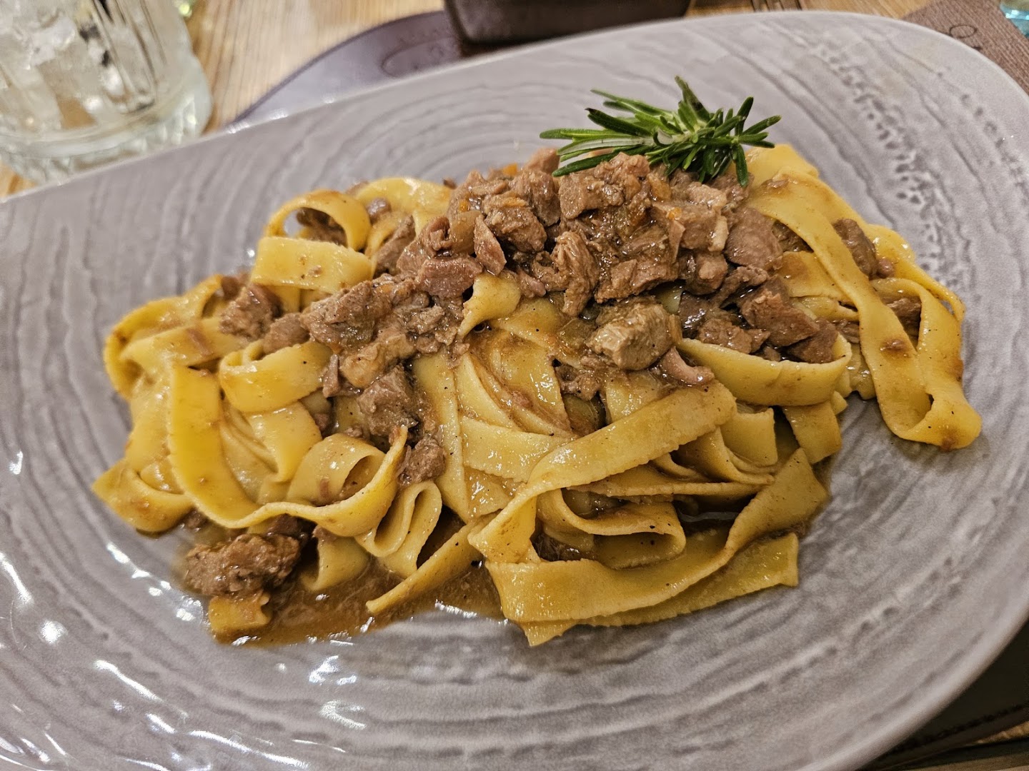 6342 A Le Tole Spaghetteria Pizzeria