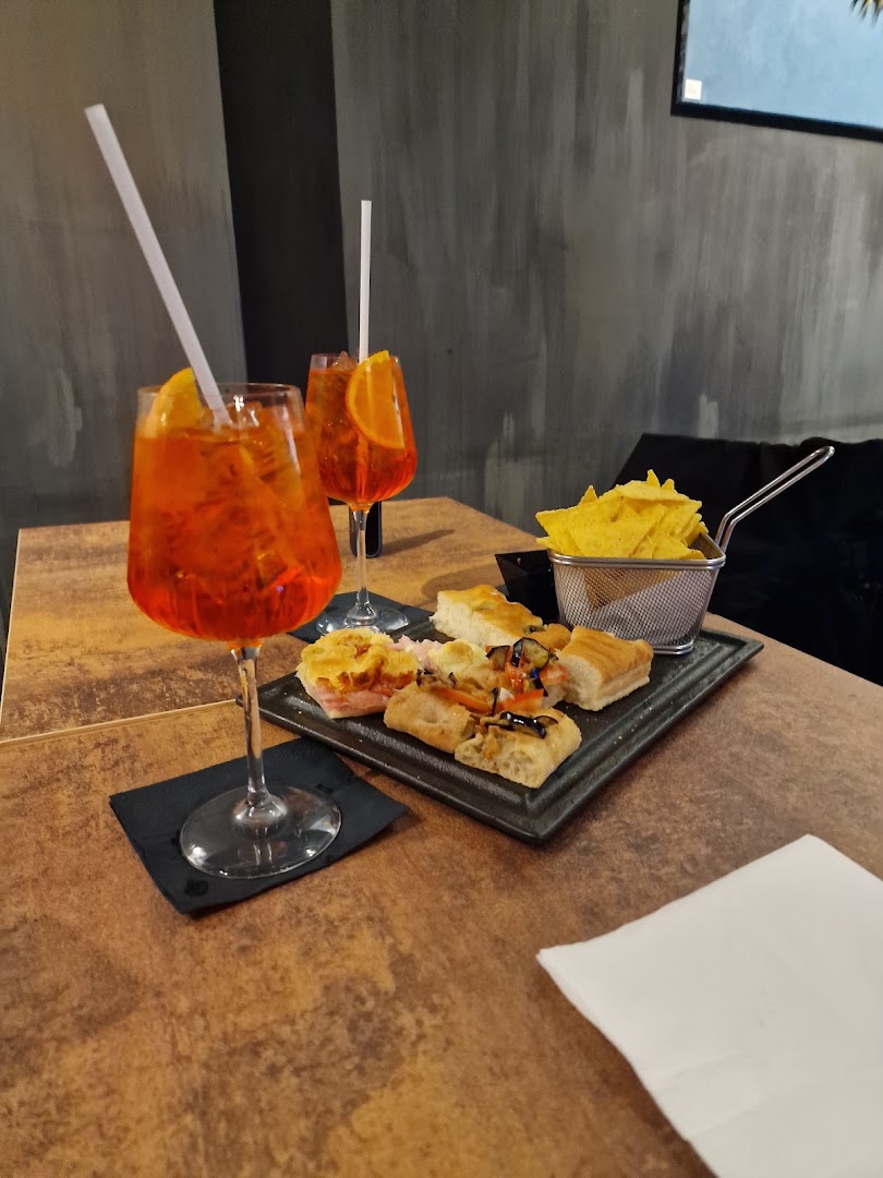 6qu4ttro Brasserie