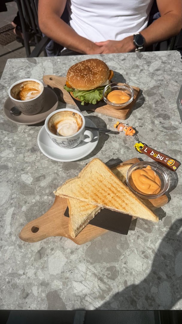 99 Caffe'Bar