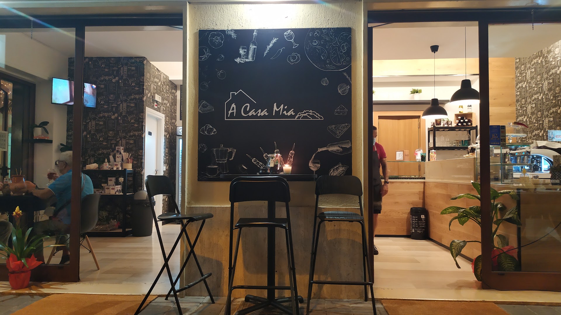 A Casa Mia, Maddaloni