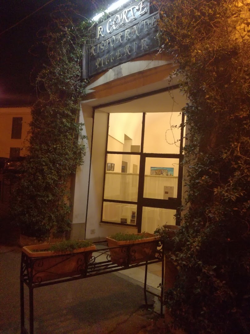 A Corte Ristorante Pizzeria Di Pino Giannetti