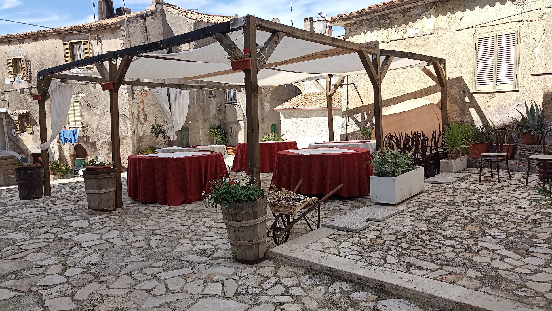 A Corte Ristorante Pizzeria Di Pino Giannetti