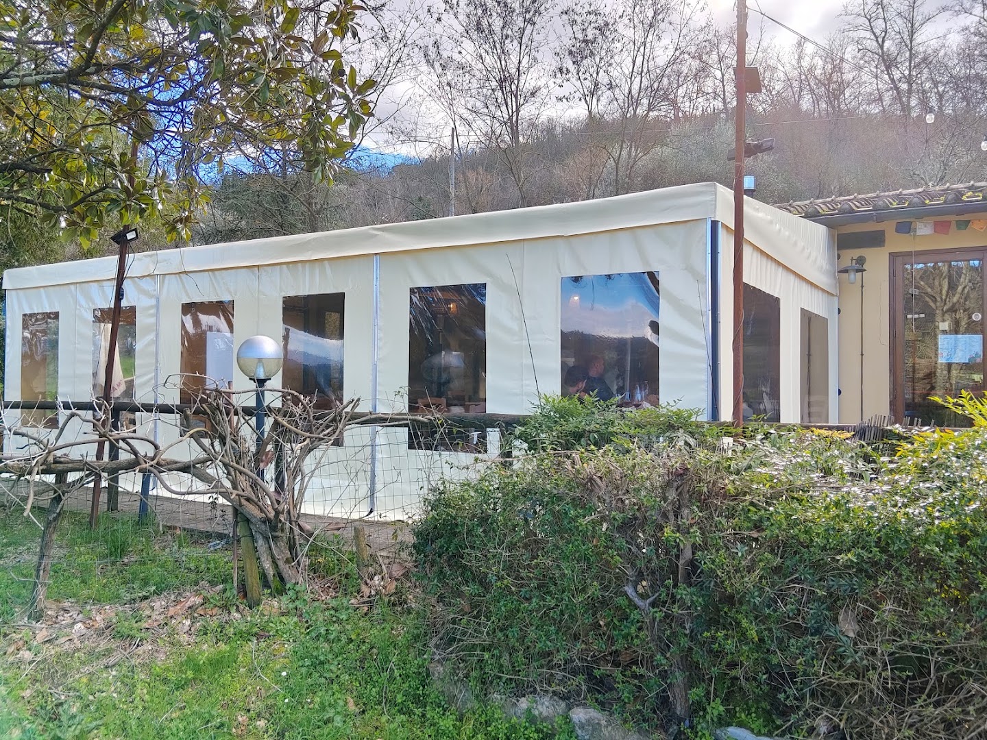 A i' Lago trattoria pizzeria