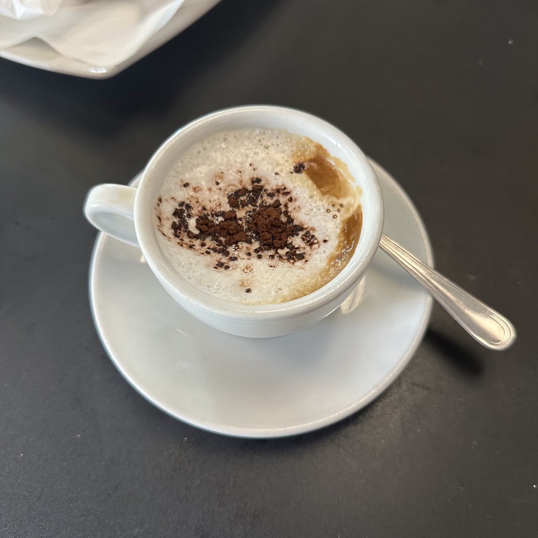 A. & L. ART CAFE'