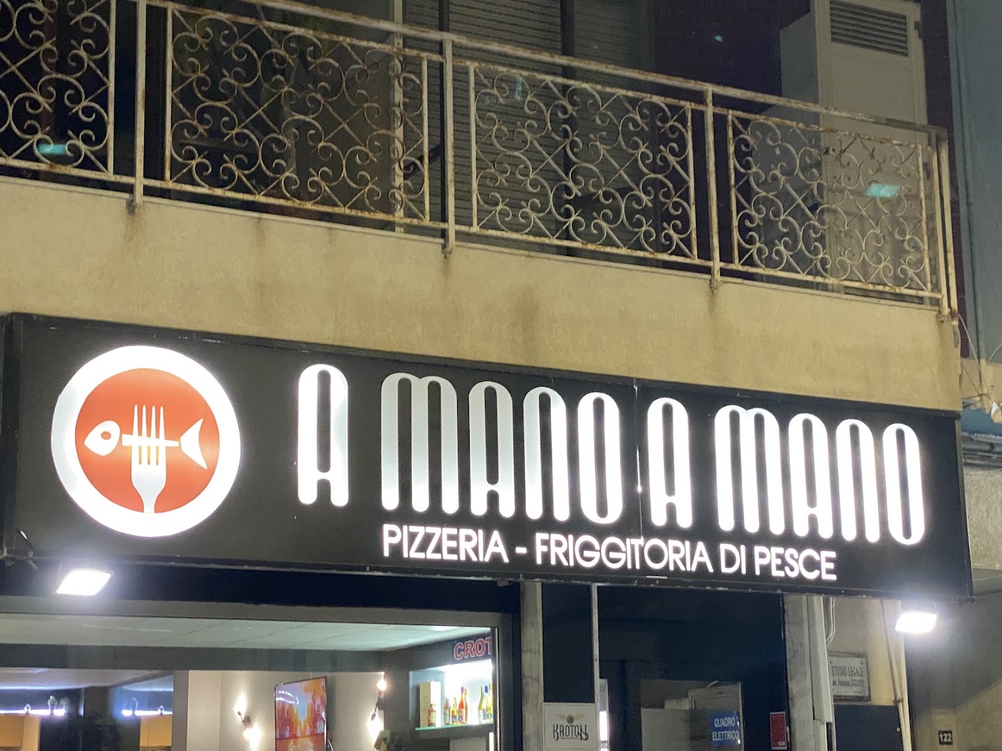 A Mano A Mano
