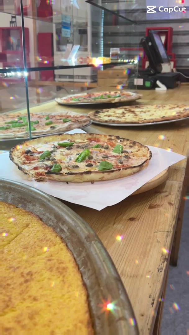 A' Pummarola Pizzeria