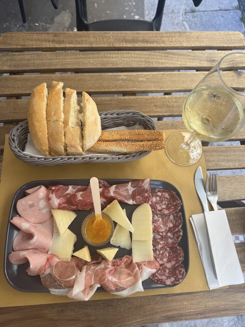 A' Putìa - Salumeria Panini e Vini | Palermo