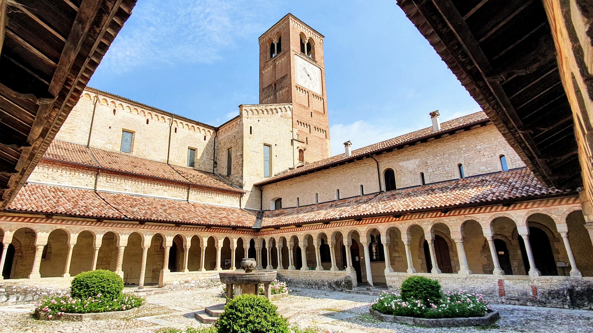 Abbazia Cistercense di Santa Maria