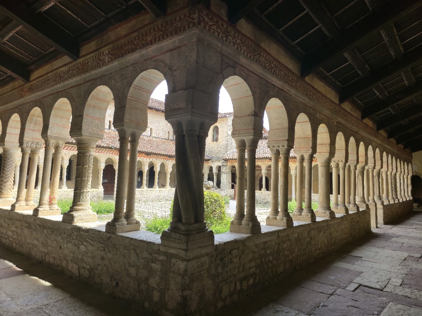 Abbazia Cistercense di Santa Maria