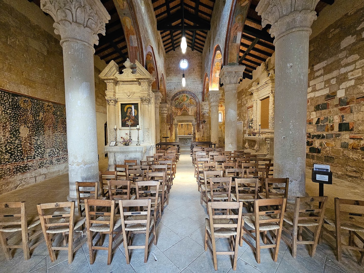 Abbazia di Santa Maria di Cerrate