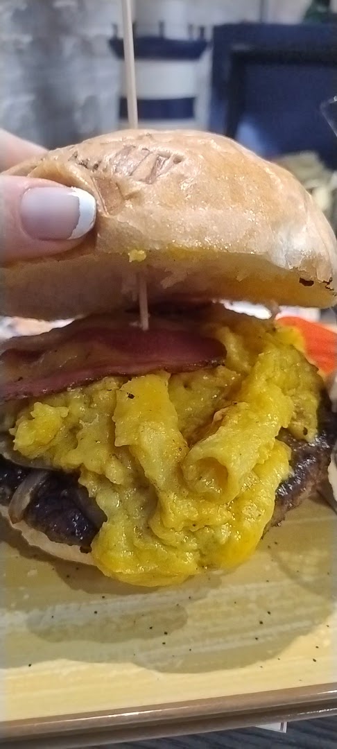 Academy Evergreen Burger