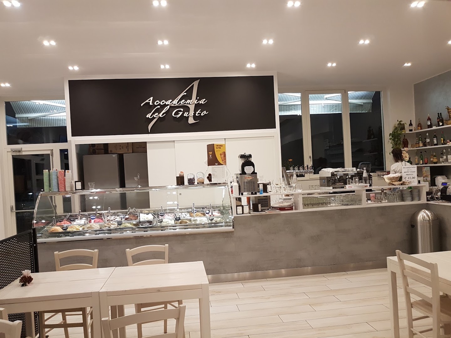 Accademia Del Gusto