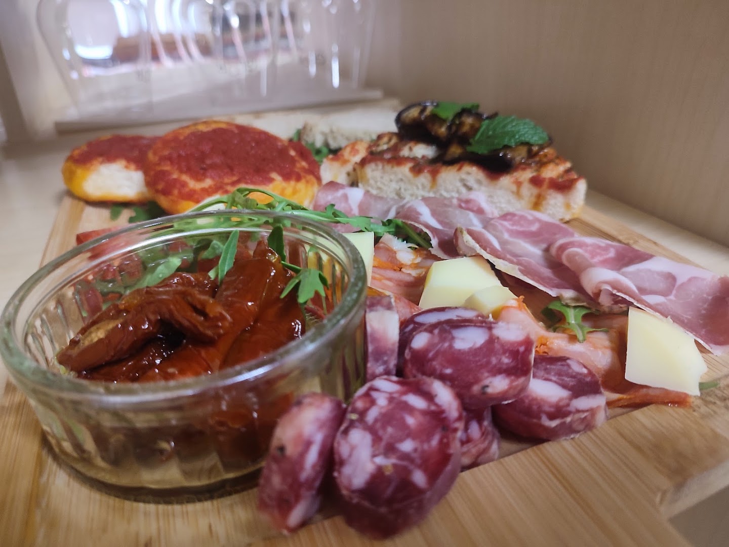 Accattatavillo Prodotti tipici del sud - Bar e Aperitivi