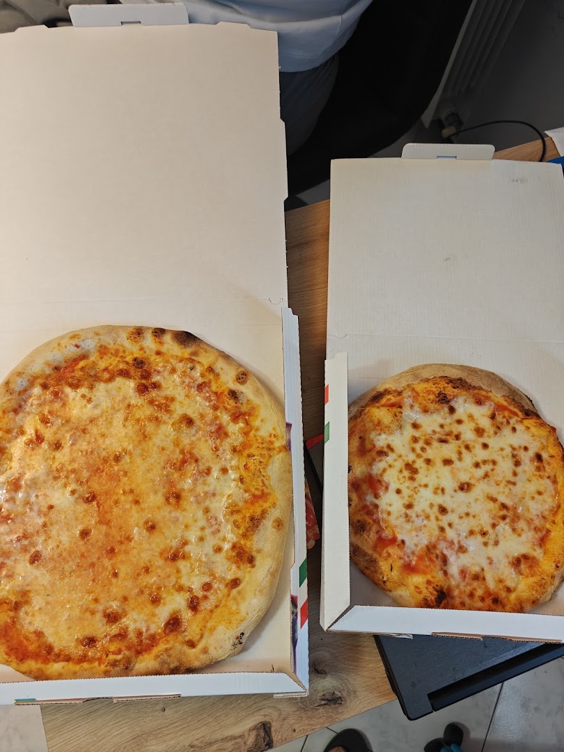 Acci Pizza