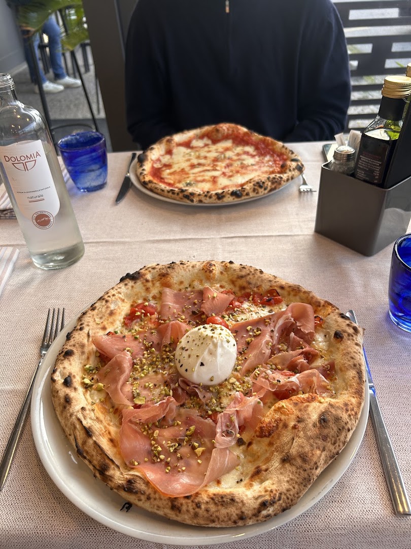 Acqua Pazza