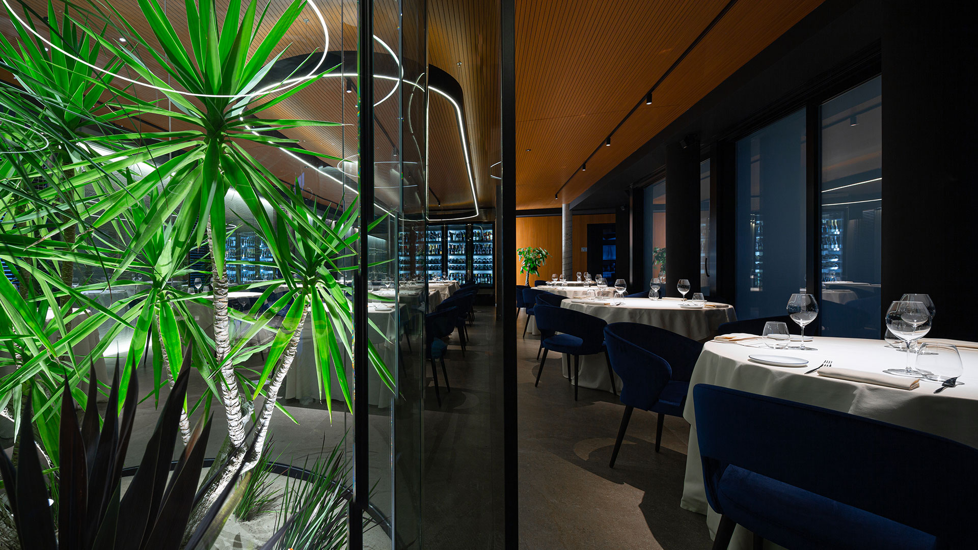 Acqua Restaurant