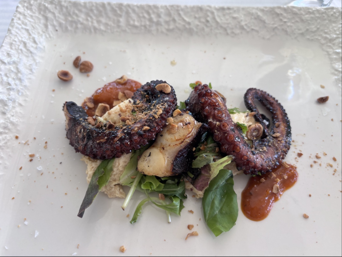 Acqua Salata Beach & Restaurant