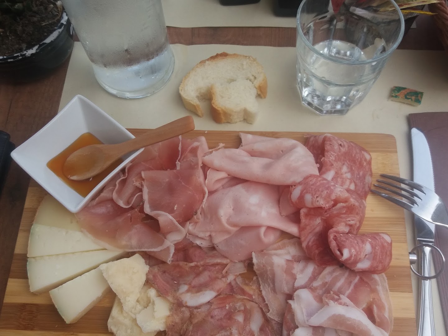 Acropoli Bar