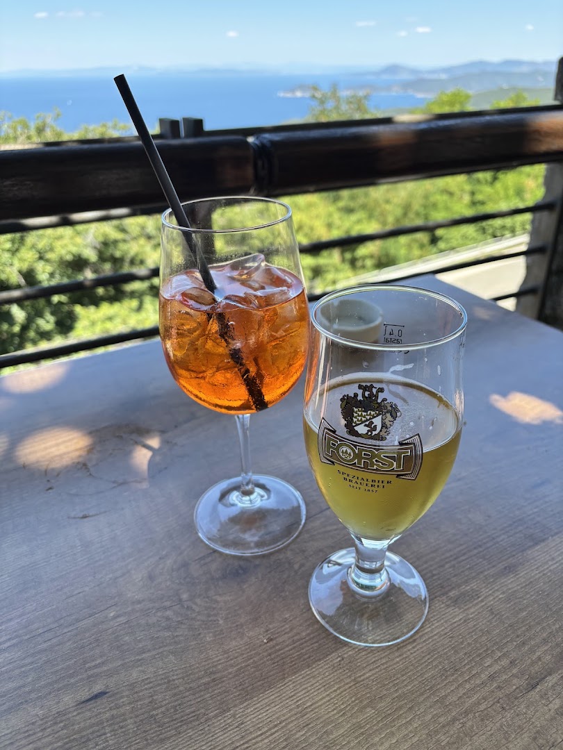Acropoli Bar, Marciana