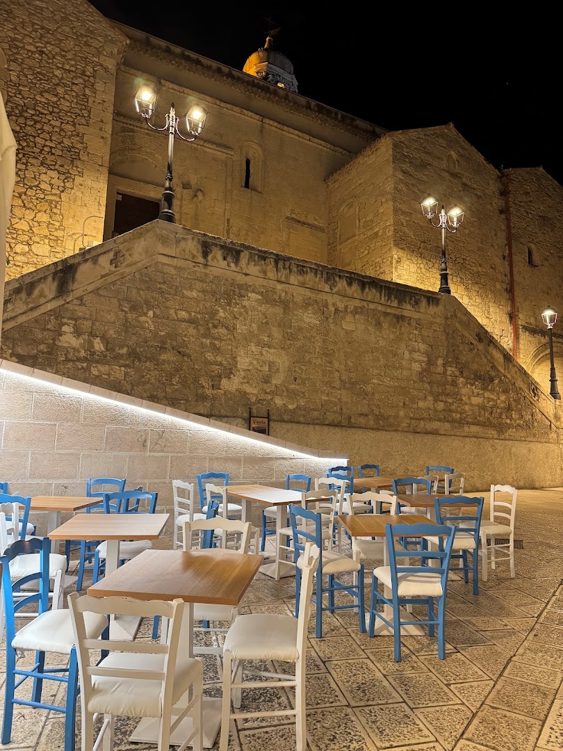 Adalt Street Food