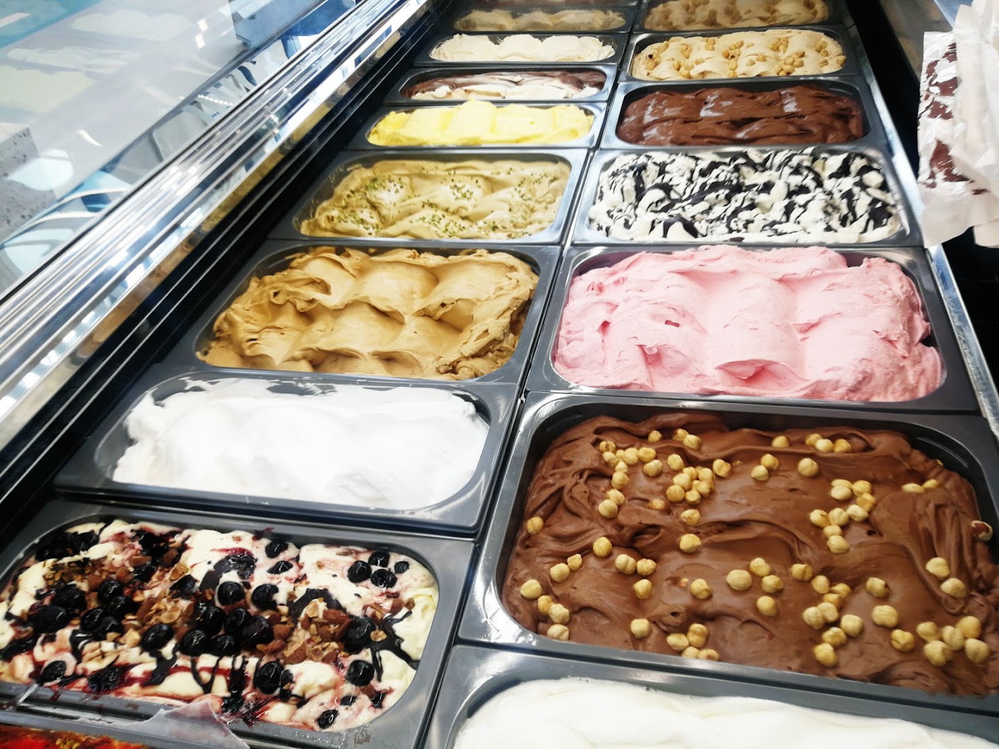 Adler - Lounge Bar & Gelato