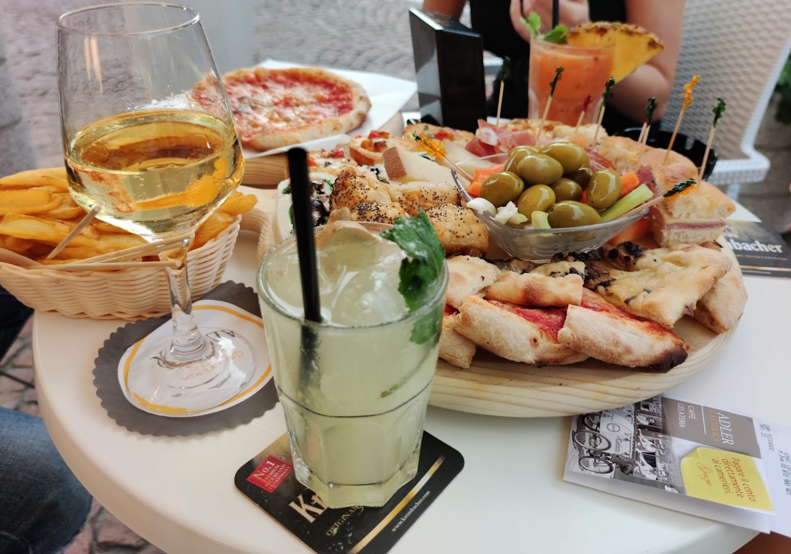 Adler - Lounge Bar & Gelato