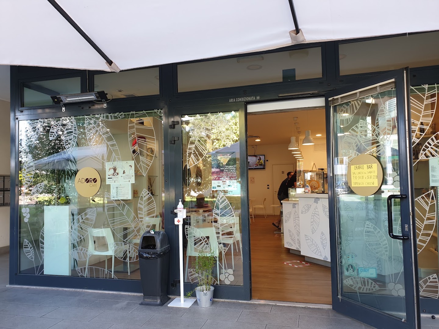 Adoro Cafè