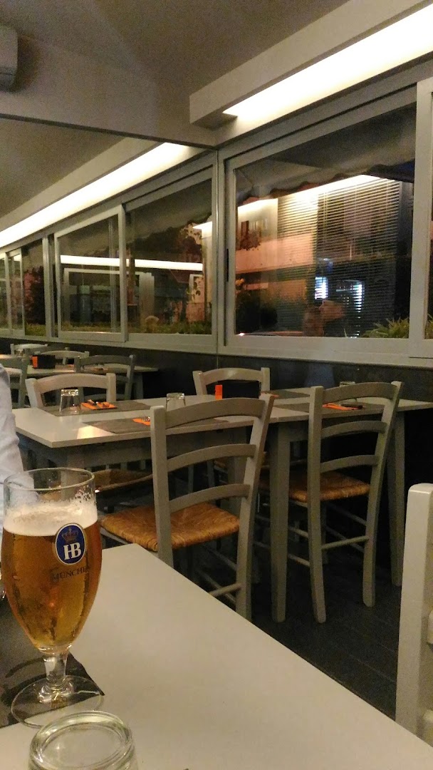 Afrika Bar, Pietrasanta