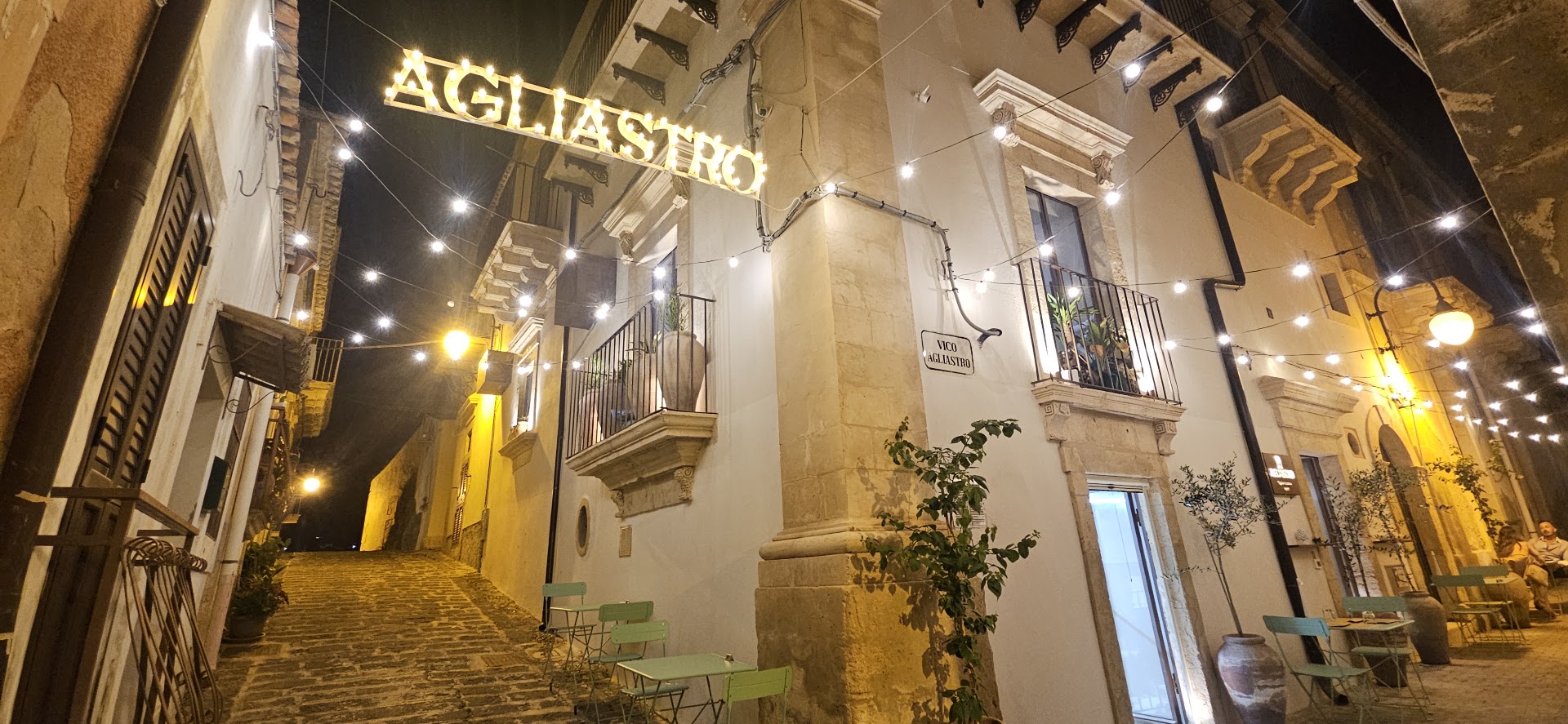 Agliastro Pizzeria di Quartiere Noto