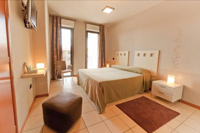 Agorà Cafè & Hotel - Calamandrana