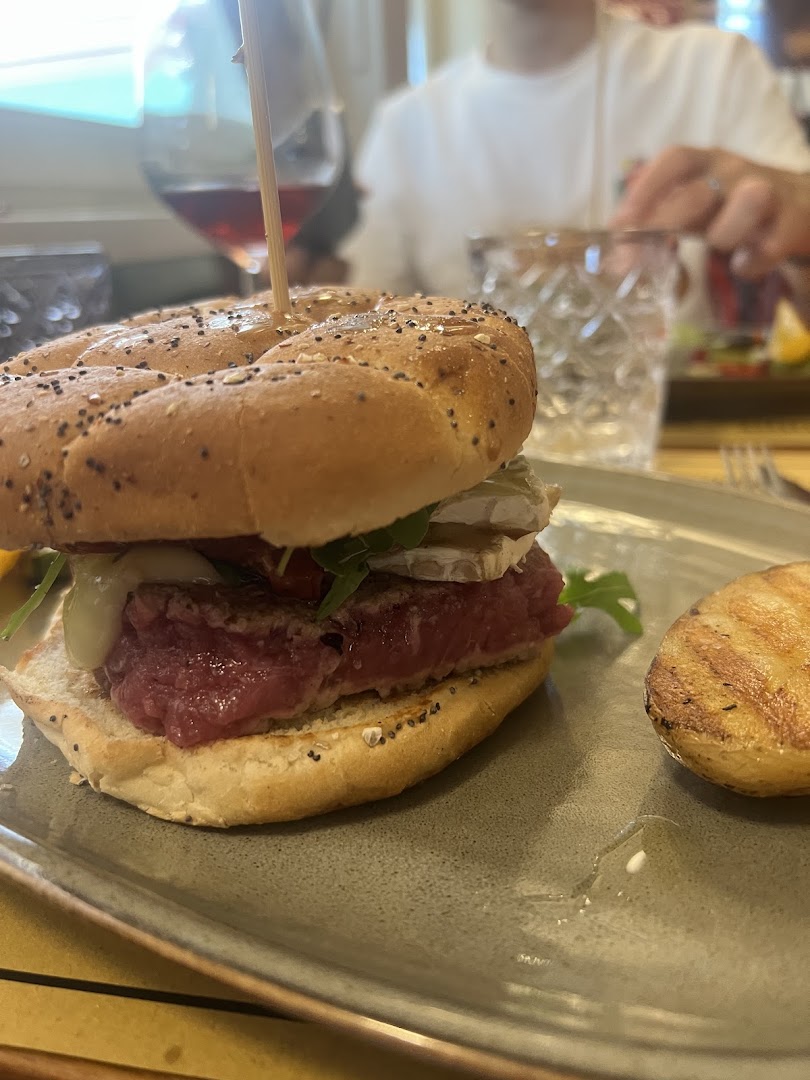 Agrimacelleria
