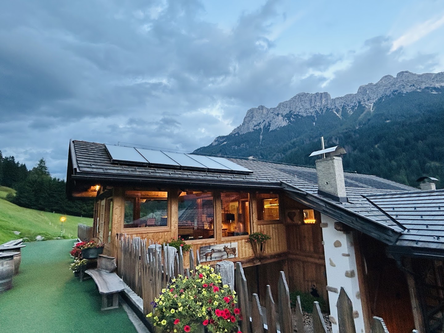 Agritur Ciasa dò Parè • Azienda agricola, appartamenti, fattoria didattica, osteria contadina, Soraga di Fassa
