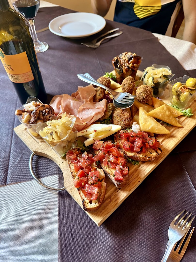 Agriturismo Baglio Don Bartolo - Ristorante, B&B