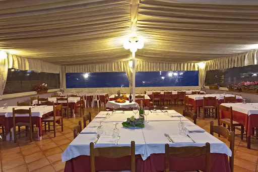 Ai Due Compari