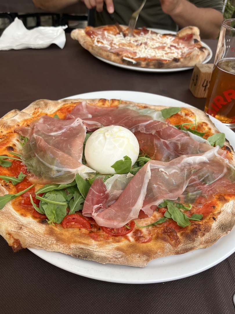Ai Due Delfini